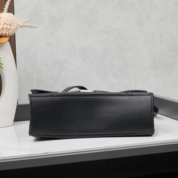 Balenciaga Handbags, Chain Bagsa - Picture 7 of 9